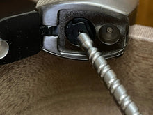 Load image into Gallery viewer, Nubber Titanium Double Spiral with purge - 5" Plugger